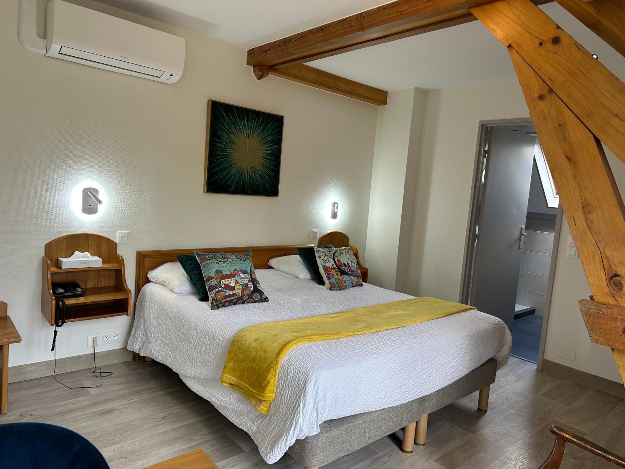 Logis Hotel Notre-Dame - Restaurant Ouvert Midi Et Soir Sauf Dimanche Soir Danne-et-Quatre-Vents 외부 사진
